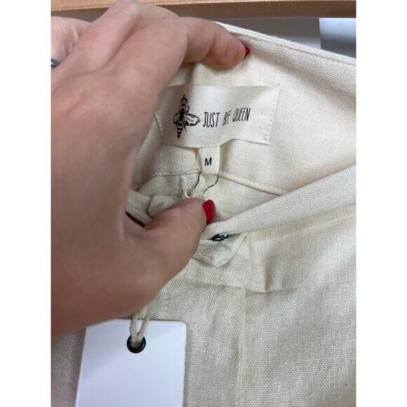 NWT Just Bee Queen High Waist Pleated Front Marlow Shorts Vanilla Size: Medium - Picture 6 of 8